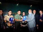 panglima-tni-sebagai-keynote-speech-di-munas-kadin-ke-viii_20151022_104116.jpg