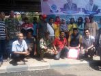 panglima-tni-sumbang-keramik-warga-pekalongan_20190318_133826.jpg