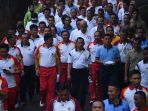 panglima-tni-tni-dan-polri-solid-nkri-terjaga_20180306_211458.jpg