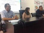 panitia-penyelenggara-saat-mengadakan-rapat.jpg