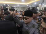panji-gumilang-kembali-diperiksa-di-bareskrim-polri_20230801_163006.jpg