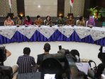 pansel-kpk-umumkan-capim-kpk-lolos-seleksi-administrasi_20150704_173300.jpg