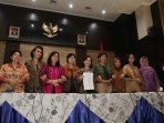 pansel-kpk-umumkan-capim-kpk-lolos-seleksi-administrasi_20150704_173405.jpg