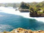 pantai-batu-bengkung_20160507_025739.jpg