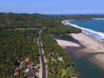 pantai-soge-pacitan_20180605_002016.jpg