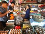 pantau-harga-ombudsman-jabar-sidak-pasar-ciroyom_20190517_203234.jpg