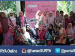 para-anggota-komunitas-ema-emak-blogger-berkumpul-dalam-acara-arisan_20160501_100324.jpg