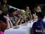 para-artis-relawan-untuk-julia-perez_20170416_232949.jpg