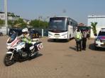 para-bonek-berangkat-ke-stasiun-pa_20160804_113324.jpg