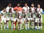 para-pemain-ac-milan-berpose-sebelum-pertandingan-grup-f-liga-champions.jpg