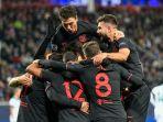 para-pemain-atletico-madrid-berselebrasi-usai-cetak-gol-melawan-lokomotiv-moskva.jpg