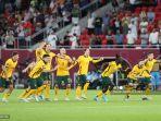 para-pemain-australia-melakukan-selebrasi-setelah-memenangkan-pertandingan-play-off.jpg