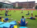 para-pemain-bhayangkara-fc-saat-menjalani-latihan-perdana.jpg