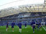 para-pemain-chelsea-melakukan-pemanasan-menjelang-pertandingan-final-liga-champions.jpg