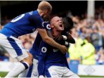 para-pemain-everton_20171130_214344.jpg