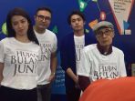 para-pemain-film-hujan-bulan-juni-di-gedung-kompas-gramedia_20171027_193030.jpg