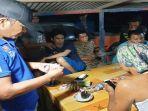 para-pemain-judi-yang-melakukan-permainan-judi-dengan-menjadikan-uang-sebagai-taruhannya.jpg