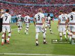 para-pemain-portugal-merayakan-akhir-pertandingan-sepak-bola-grup-f-uefa-euro-2020.jpg