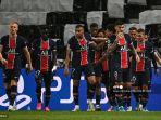 para-pemain-psg-merayakannya-setelah-mencetak-gol-pada-pertandingan-lawan-manchester-city.jpg