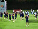para-pemain-spanyol-menghadiri-sesi-latihan-di-qatar-university-training-ground.jpg