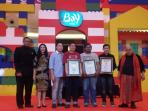 para-penerima-penghargaan-muri_20160911_162807.jpg