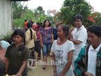 para-pengungsi-gunung-agung-di-sekretariat-pdip-gianyar-minggu-2492017_20170924_151612.jpg