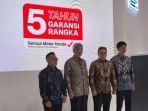 para-petinggi-pt-astra-honda-motor-ahm-di-acara-indonesia-motorcycle-show-2023.jpg