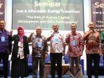 para-rektor-dan-pakar-bkti-pii.jpg
