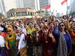 parade-cinta-busana-indonesi_20190729_115053.jpg