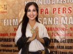 paramitha-rusady-perankan-buruh-cuci-di-film-sepasang-mata-ibu_20151101_214649.jpg