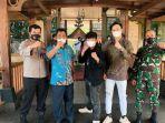 paris-pernandes-bersama-indra-kenz-saat-mengunjungi-kantor-walikota-binjai-beberapa-waktu-lalu.jpg