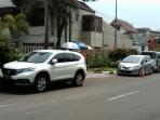 parkir-mobil-di-bawah-pohon-seperti-ini-sangat-berisiko_20160308_181513.jpg