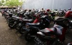 parkir-motor-belum-ada-peningkatan_20141218_105626.jpg