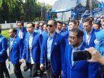 partai-demokrat-datang-ke-kpu-daftar-nih3.jpg