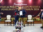 partai-kebangkitan-nasional-daftar-ke-kpu_20220802_195702.jpg
