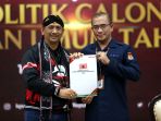 partai-kebangkitan-nasional-daftar-ke-kpu_20220802_195805.jpg