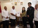 partai-perindo-resmi-mendukung-mathius-fakhiri-dan-aryoko-rumaropen.jpg
