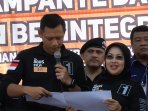 pasangan-agus-sylvi-deklarasi-kampanye-damai_20161101_162415.jpg