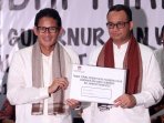 pasangan-anies-sandiaga-daftar-pilgub-dki-jakarta_20160923_231209.jpg