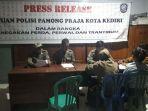 pasangan-bukan-suami-istri-terjaring-razia.jpg