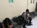 pasangan-mesum-di-mobil_20180602_102127.jpg