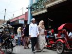 pasangan-pengantin-baru-erwin-fajar-hasrianda-dan-fitriana-candra-dewi-b_20170212_064452.jpg