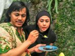 pasangan-suami-istri-ria-irawan-dan-mayky-wongkar_20161223_174904.jpg