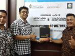 pasar-beringharjo-siap-go-international_20161004_131102.jpg