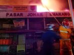 pasar-johar-semarang-terbakar_20150510_175546.jpg