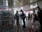 pasar-tanah-abang-kembali-buka_20210726_164212.jpg