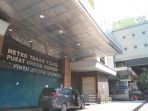 pasar-tanah-abang-sepi-jelang-hari-raya-iedul-fitri-1442-h_20210511_222030.jpg
