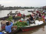 pasar-terapung_20150624_112216.jpg