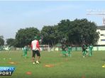 pasca-diakui-pssi-persebaya-gelar-latihan_20170224_114008.jpg