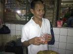 pasokan-cabai-di-pasar-santa_20141206_122845.jpg